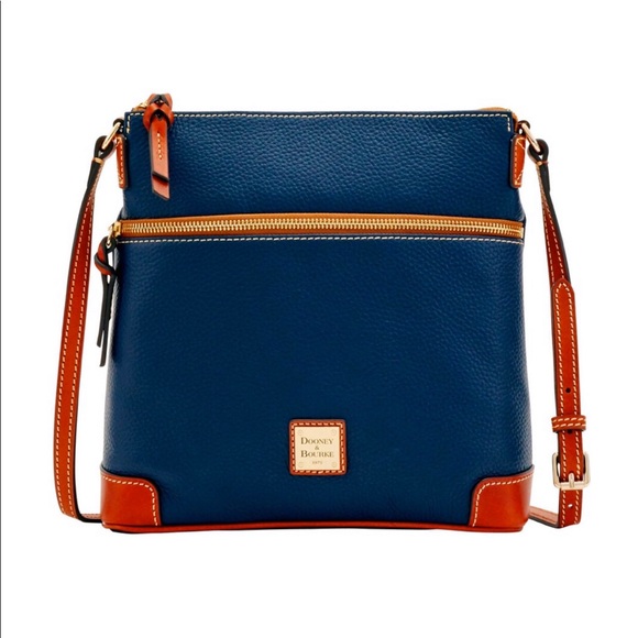 Dooney & Bourke Handbags - Dooney & Bourke Lester Pebble Grain Crossbody Bag